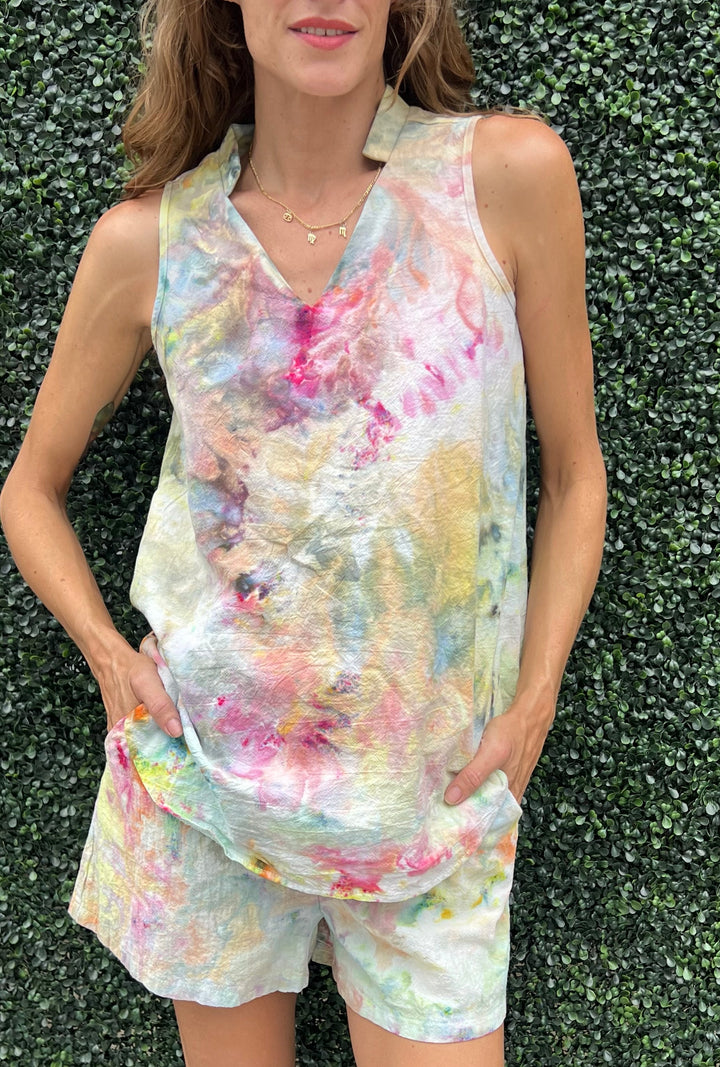 Sleeveless Blouse - Mediums