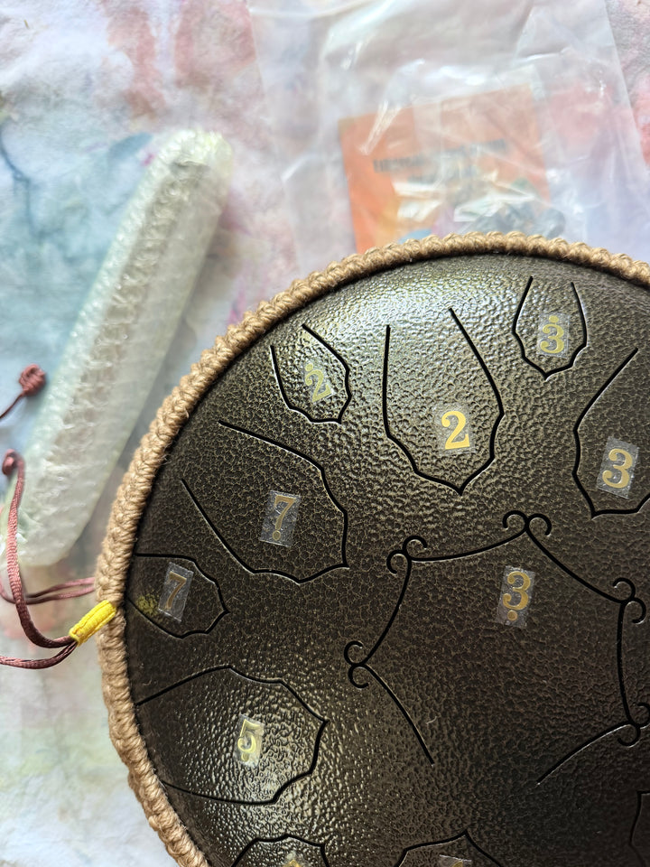 Steel Tongue Drum - 15 Tone 12"