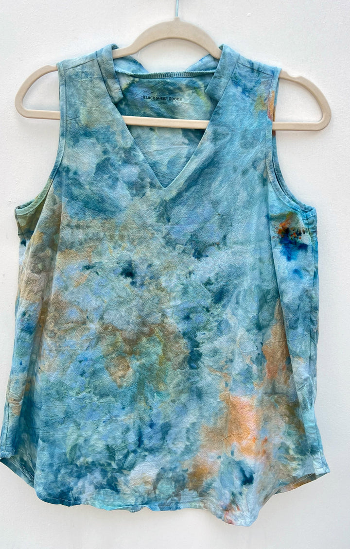 Sleeveless Blouse - Mediums